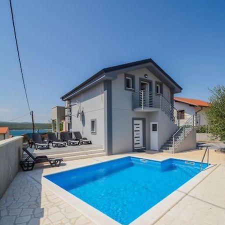 Villa With Amazing View And A Private Pool, Susnjar 1 Kruševo 外观 照片